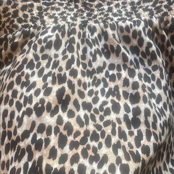 LOFT Animal Print A line midi skirt - Picture 2 of 3